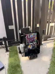 electric gate repair Reseda