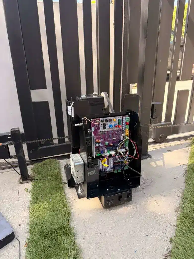electric gate repair Reseda