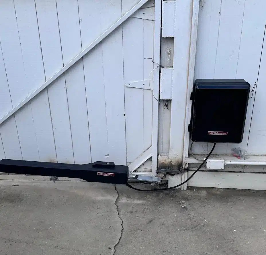 electric gate repair in Glendale