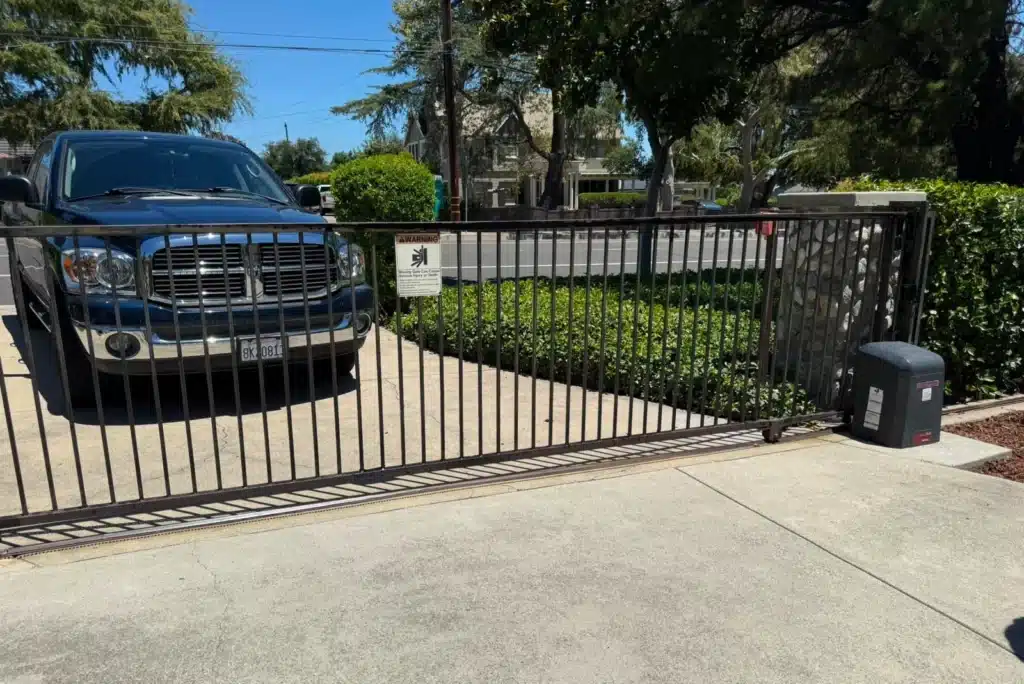 gate repair in West Hollywood